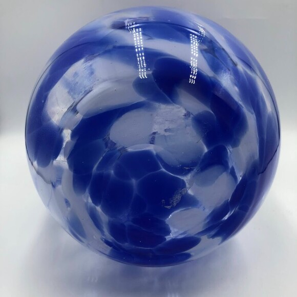 Vintage Blue White Swirl Cobalt Handled Vase Scalloped Edge - Picture 7 of 12